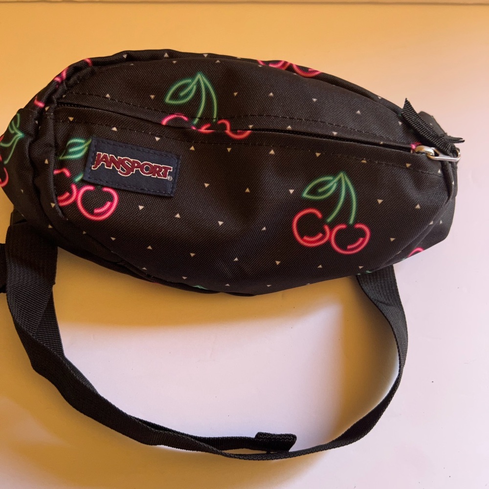 Jansport Fanny Pack electric cherries New!
